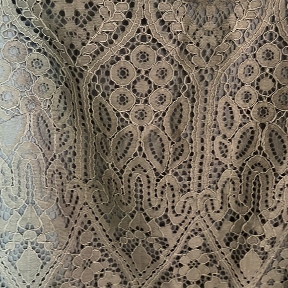 Lace top size M - Picture 3 of 5